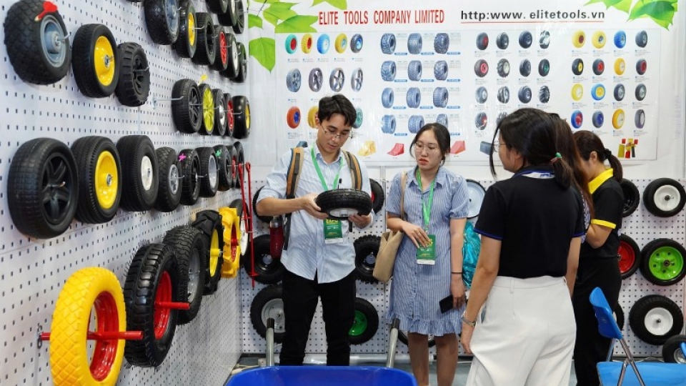 Nearly 400 businesses to attend int’l hardware & hand tools expo in HCM City